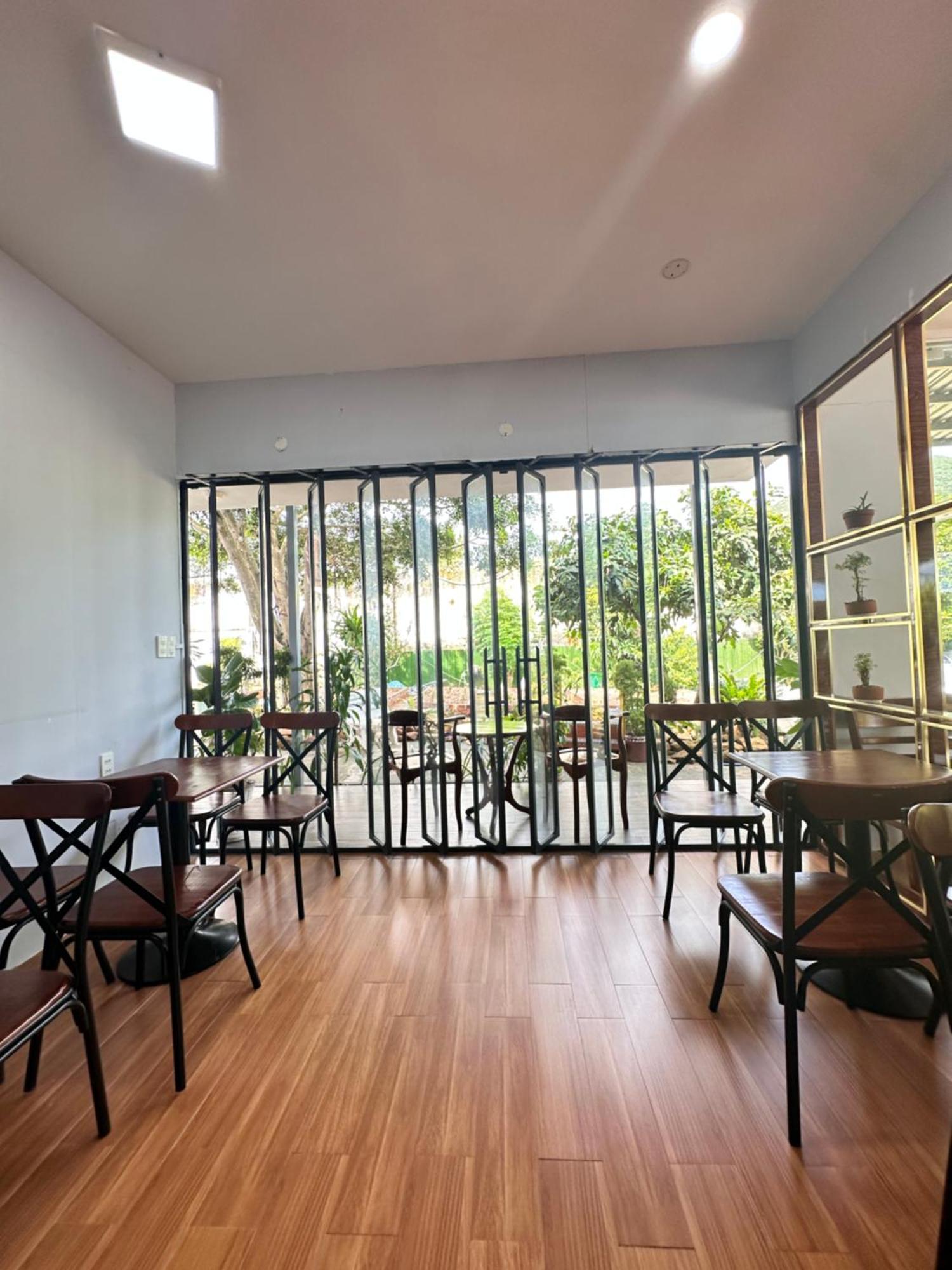 Bungalow Hotel Chi Khu Co Ong Ngoại thất bức ảnh