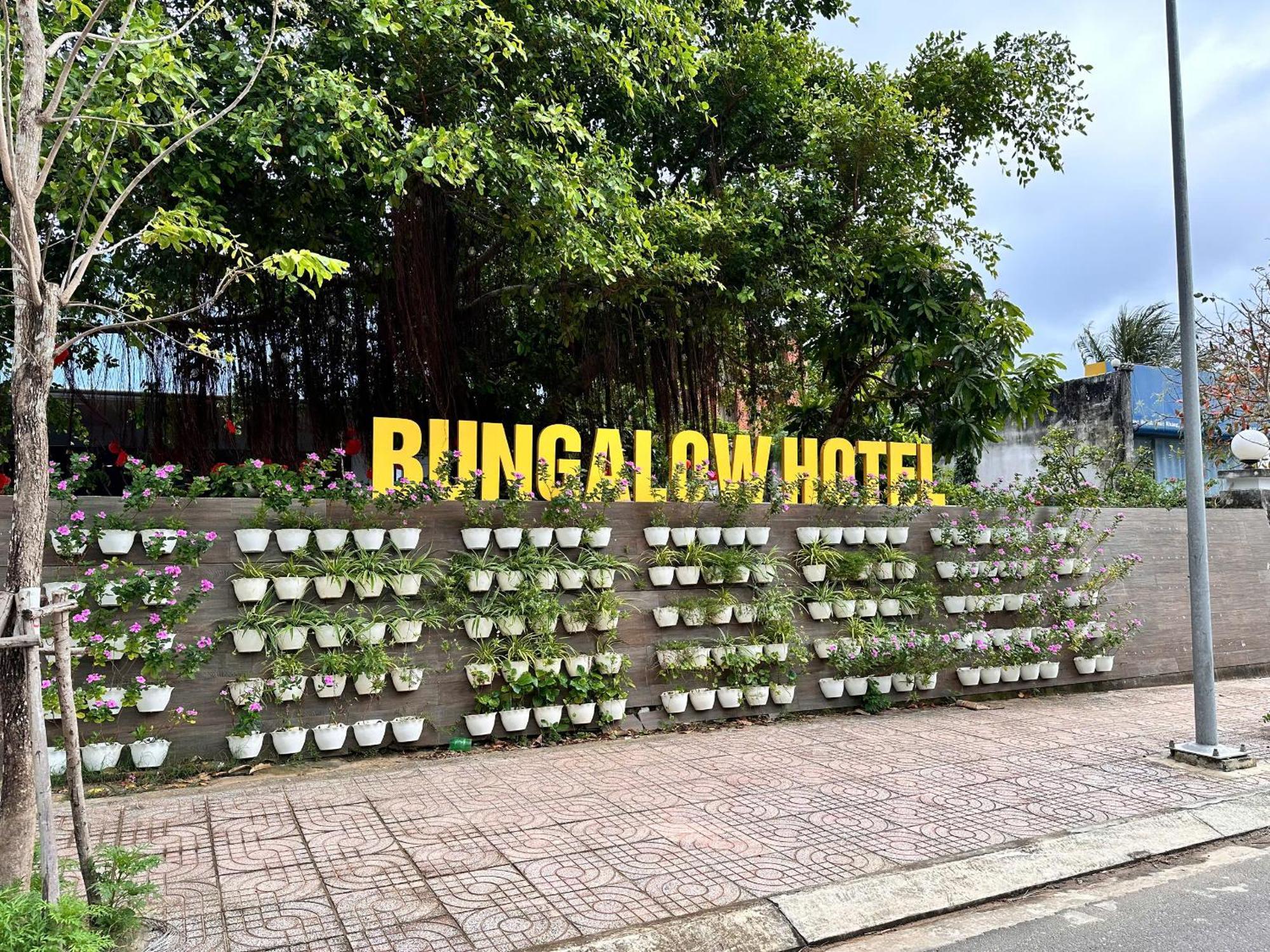 Bungalow Hotel Chi Khu Co Ong Ngoại thất bức ảnh
